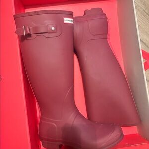 Hunter Burgundy Tall Boots